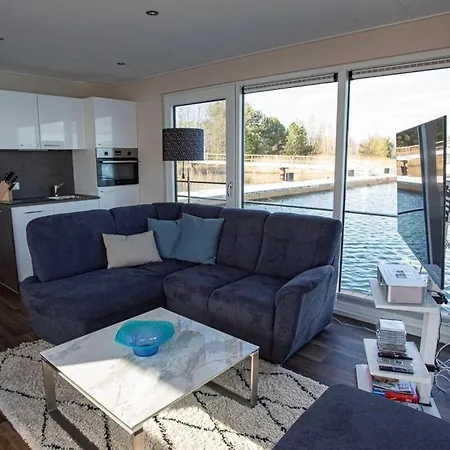 Hausboot Dolce - Lp10 Botel